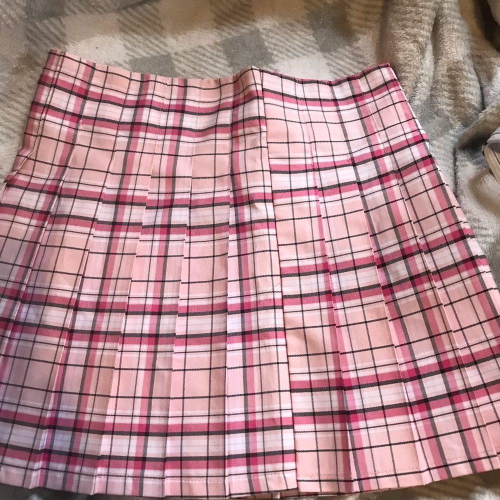 Pleated skirt
